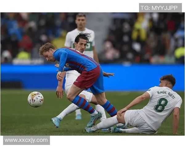 西班牙人对阵巴塞罗那精彩集锦回顾与赛后分析